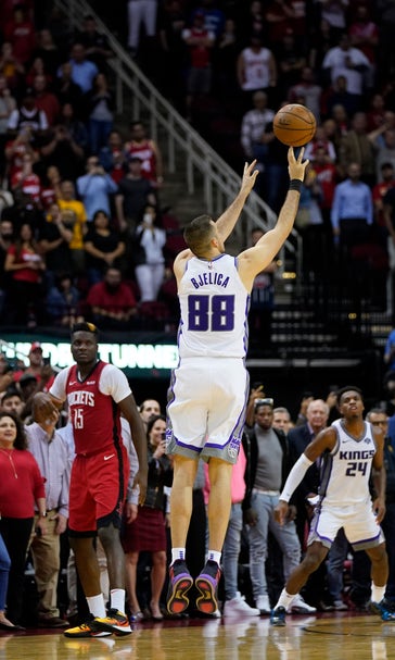 Bjelica's 3 at buzzer lifts Kings over Rockets 119-118